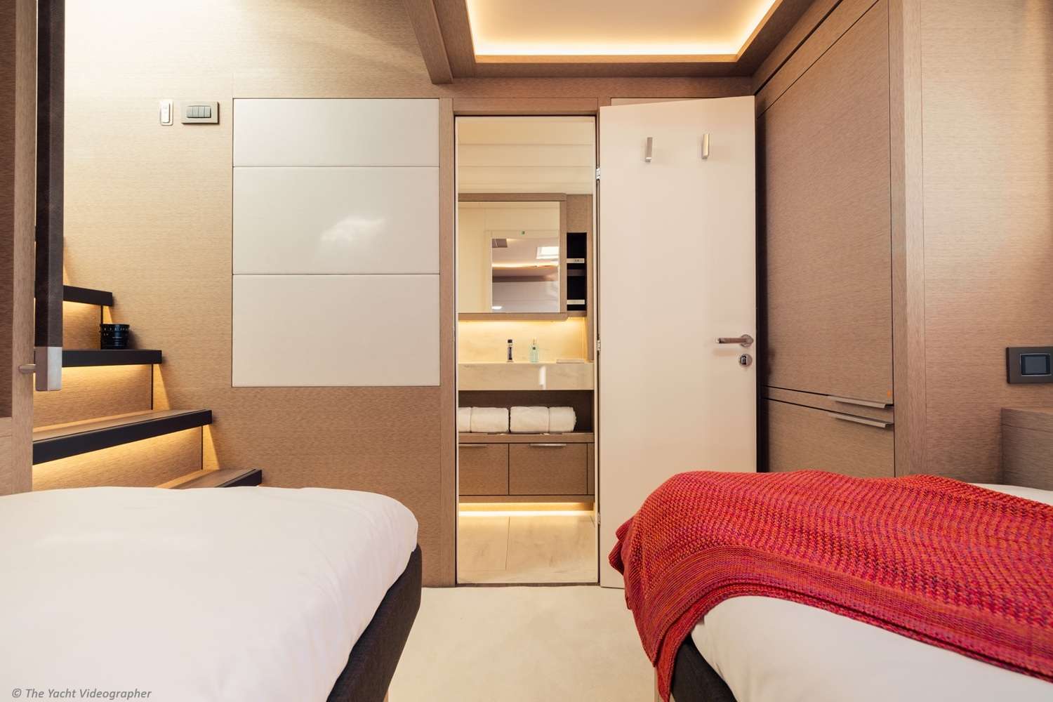 REVA NUI - Guests cabin