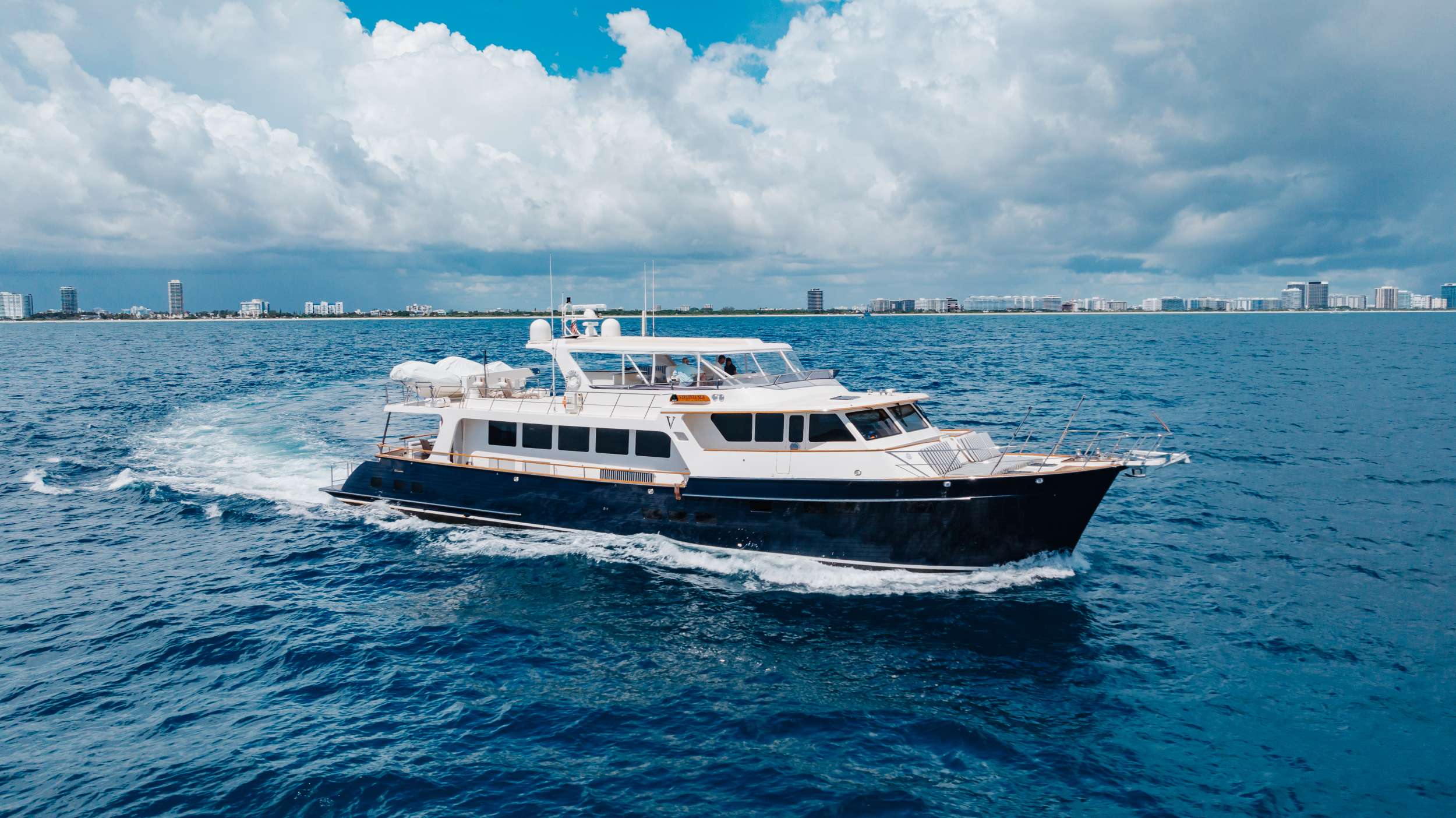 VIRGINIA SEA, a 92 ft Motor Yacht, available for luxury crewed charter