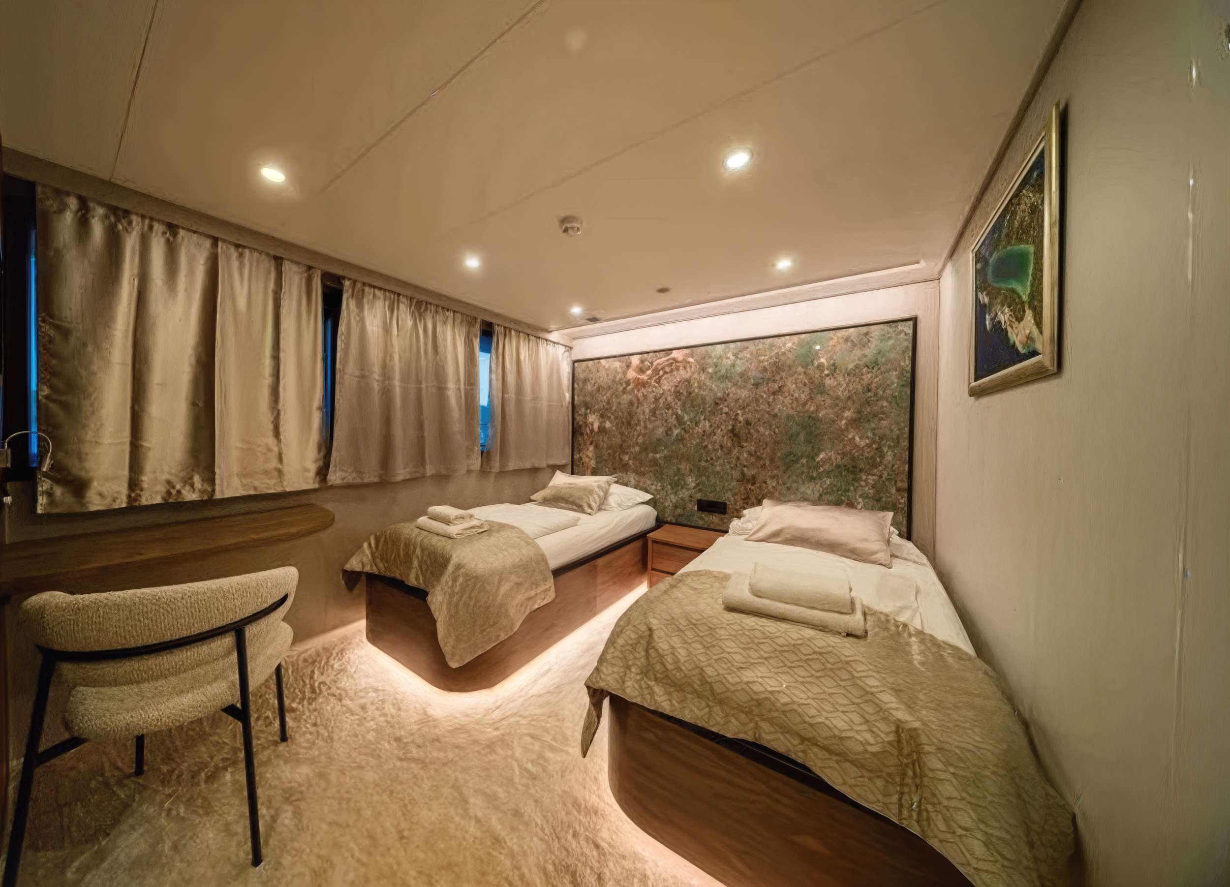 Yacht - 19