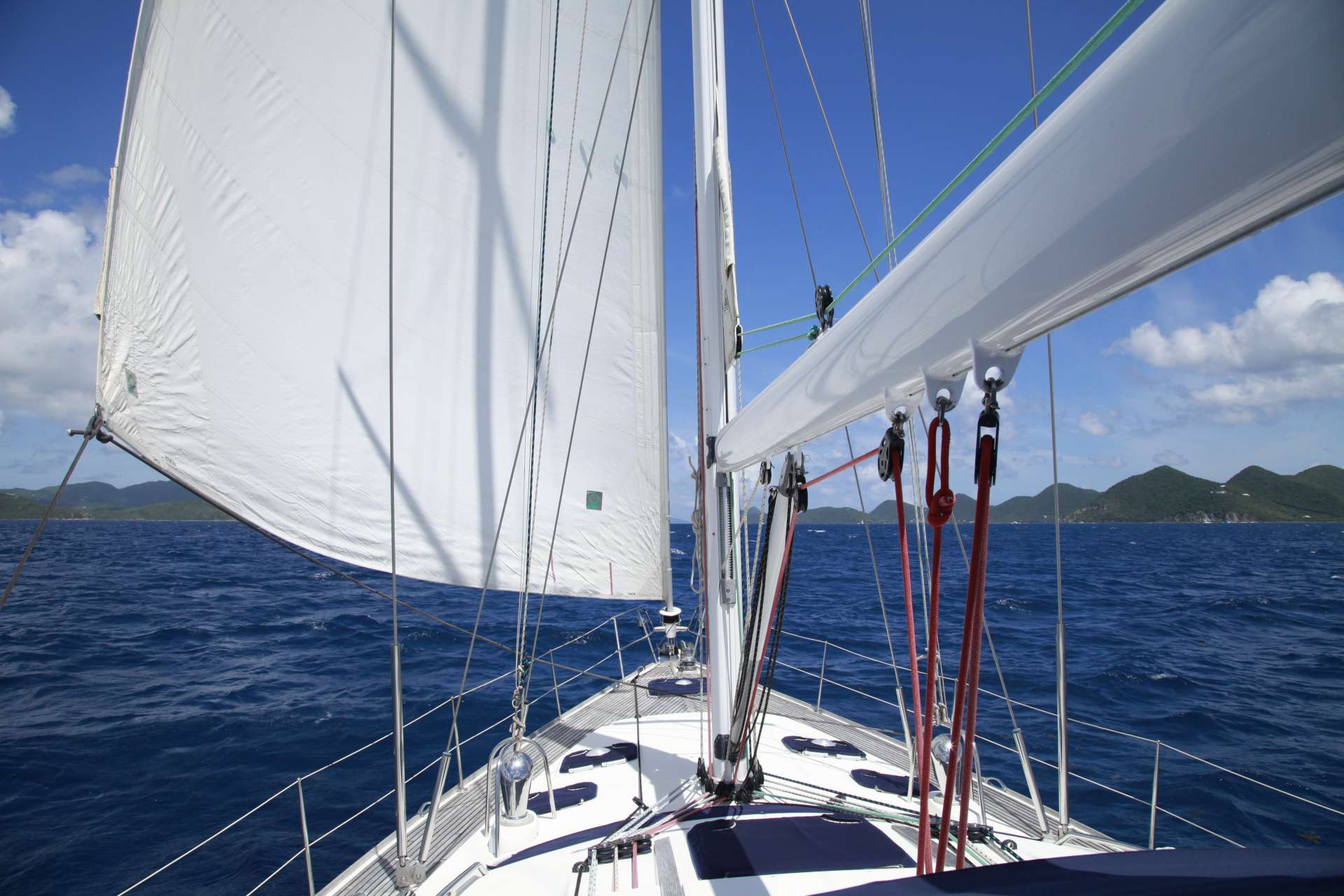 SAYANG Yacht Charter - Sayang under sail