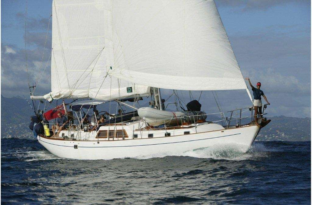Yacht Charter THE DOVE | Ritzy Charters