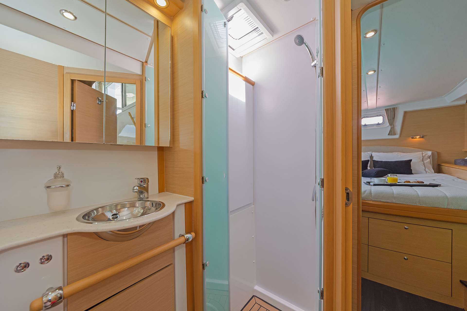 Guest Cabin aft port side