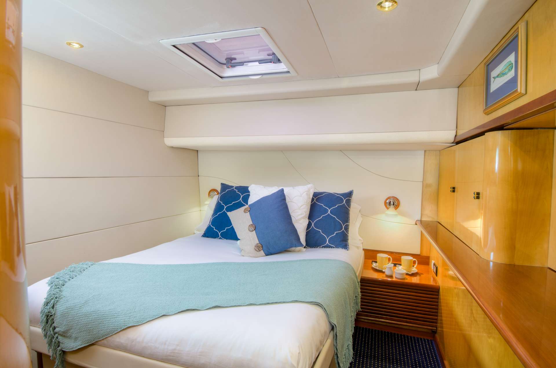 ZINGARA Yacht Charter - One of the aft guest queen berth suite