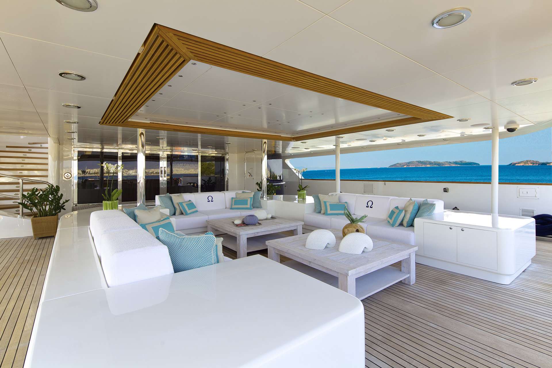 Aft Main Deck