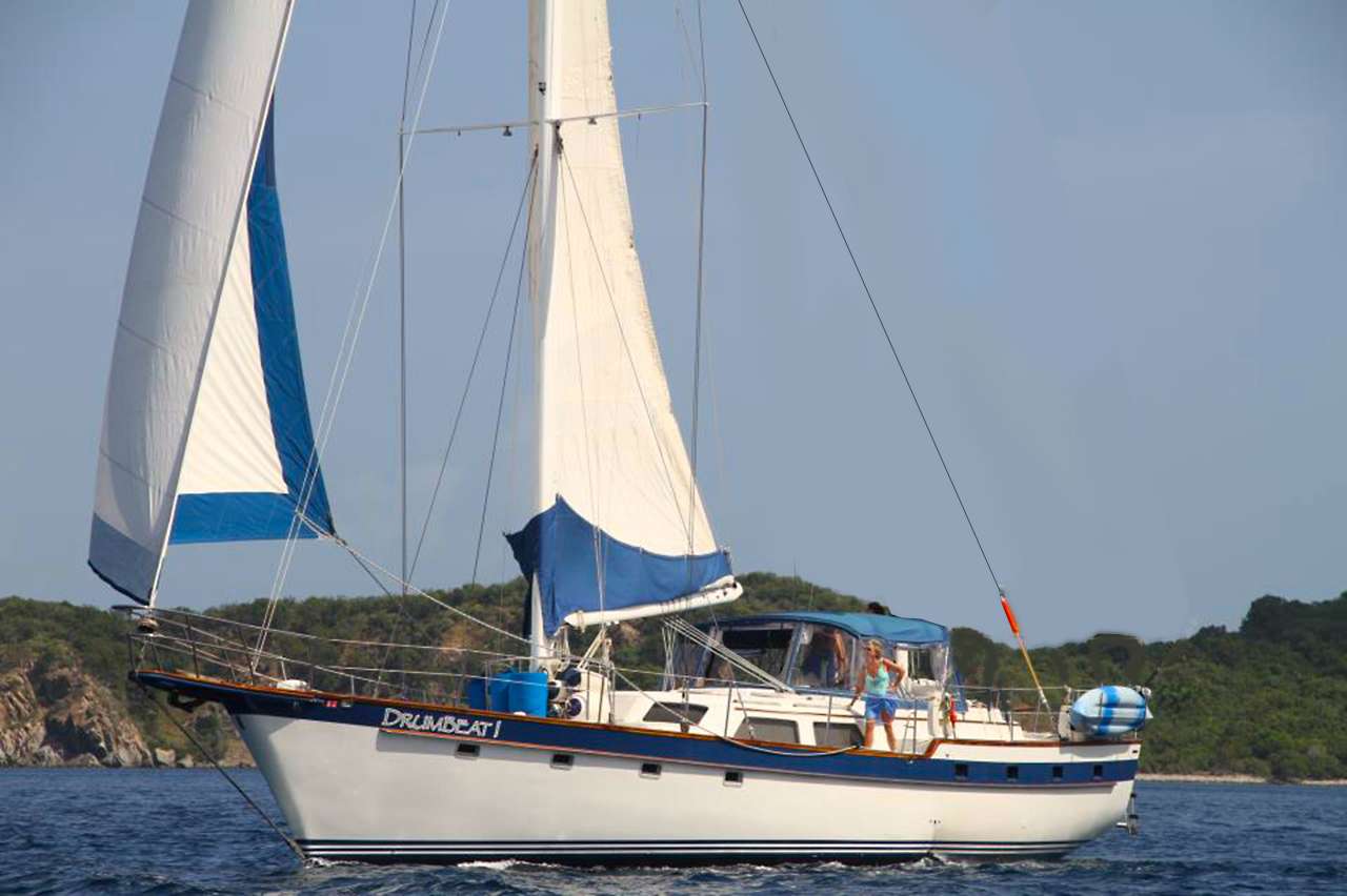 DRUMBEAT 1 Yacht Charter - Ritzy Charters