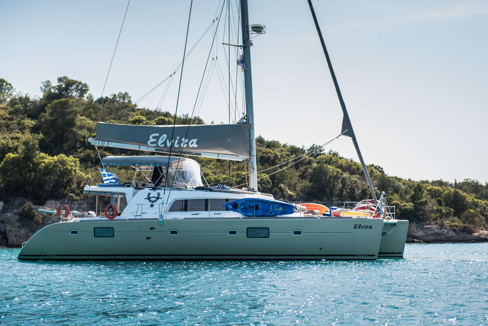 Yacht Charter ELVIRA | Ritzy Charters