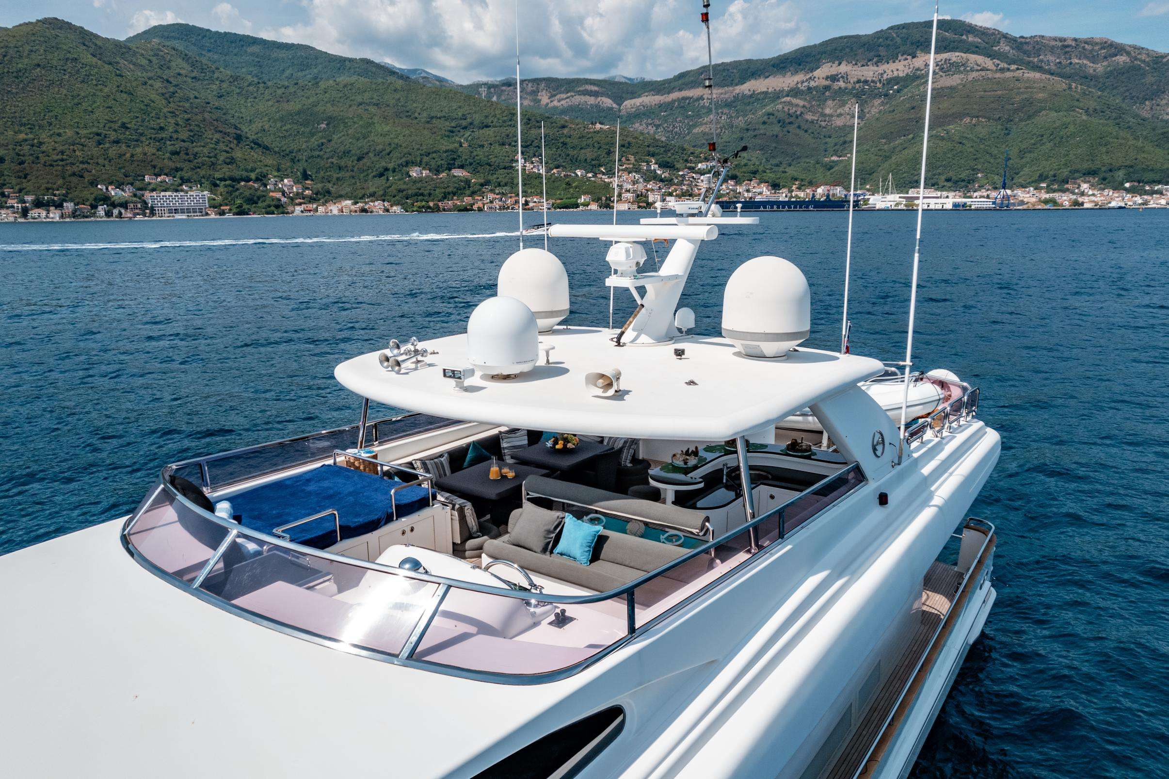 Sundeck