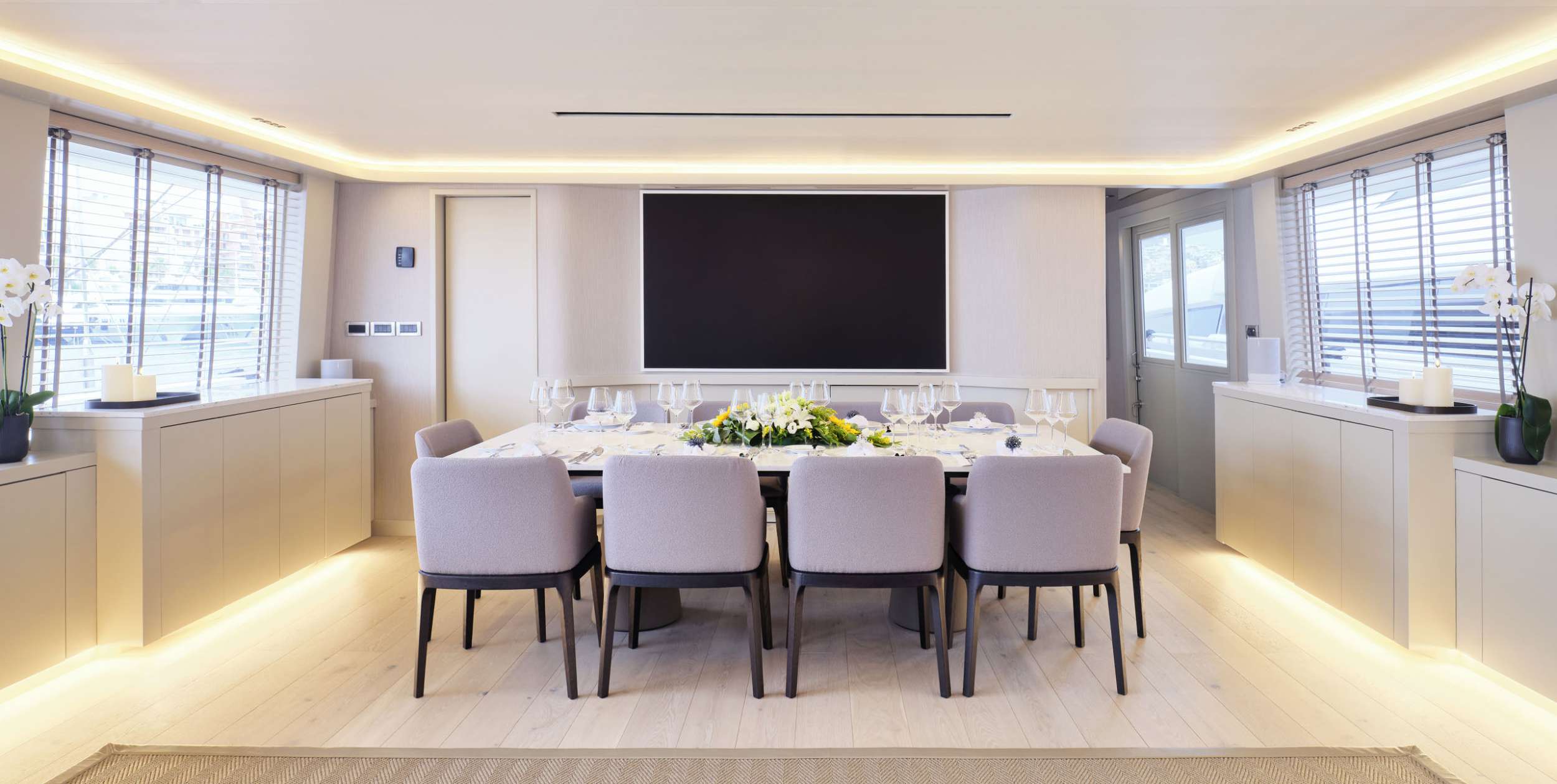 ENDLESS SUMMER Yacht Charter - Dining Area