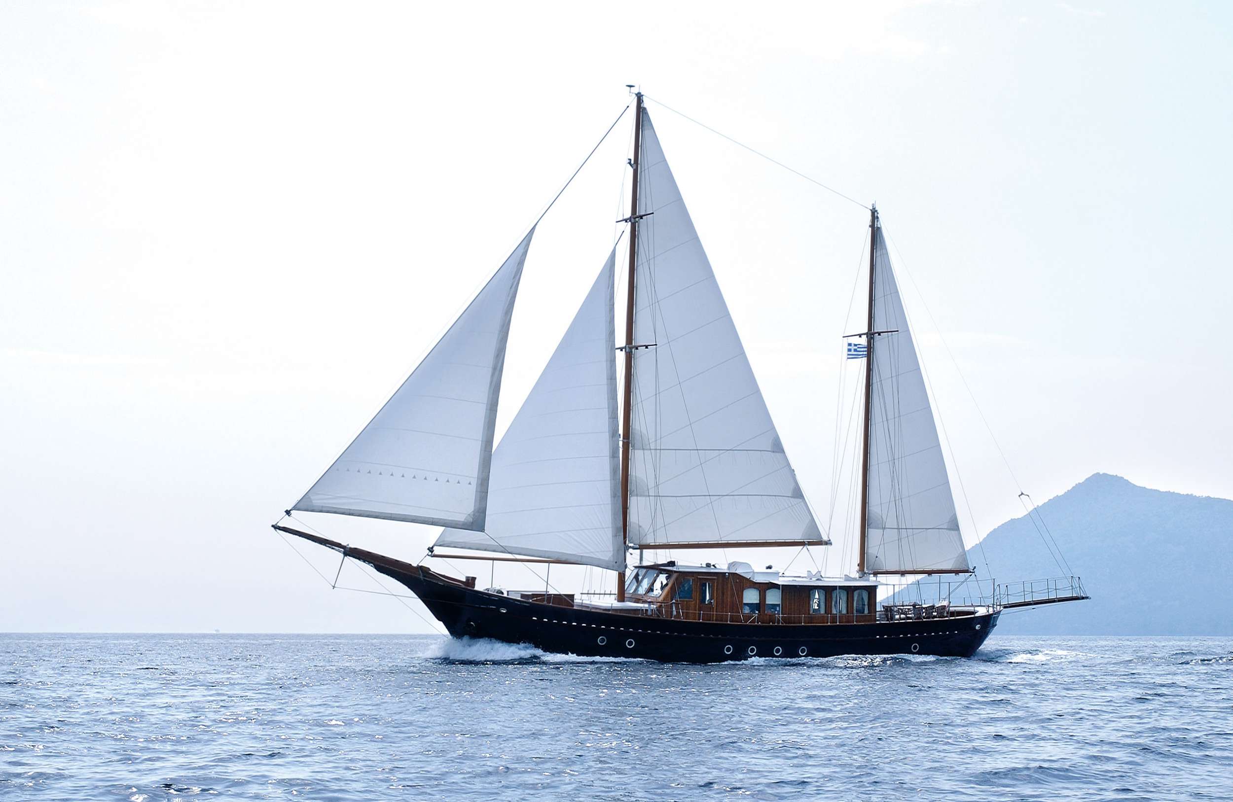 LIANA H Yacht Charter - Ritzy Charters