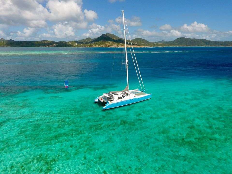 SKYLARK Yacht Charter - Just south of Carriacou