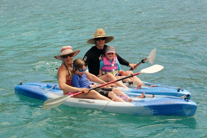 DREAMING ON Yacht Charter - Kayaking