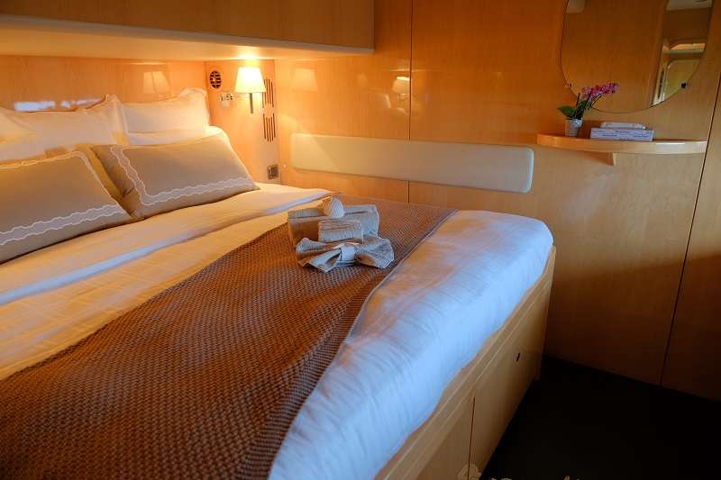 ELYSIUM Yacht Charter - Guest stateroom