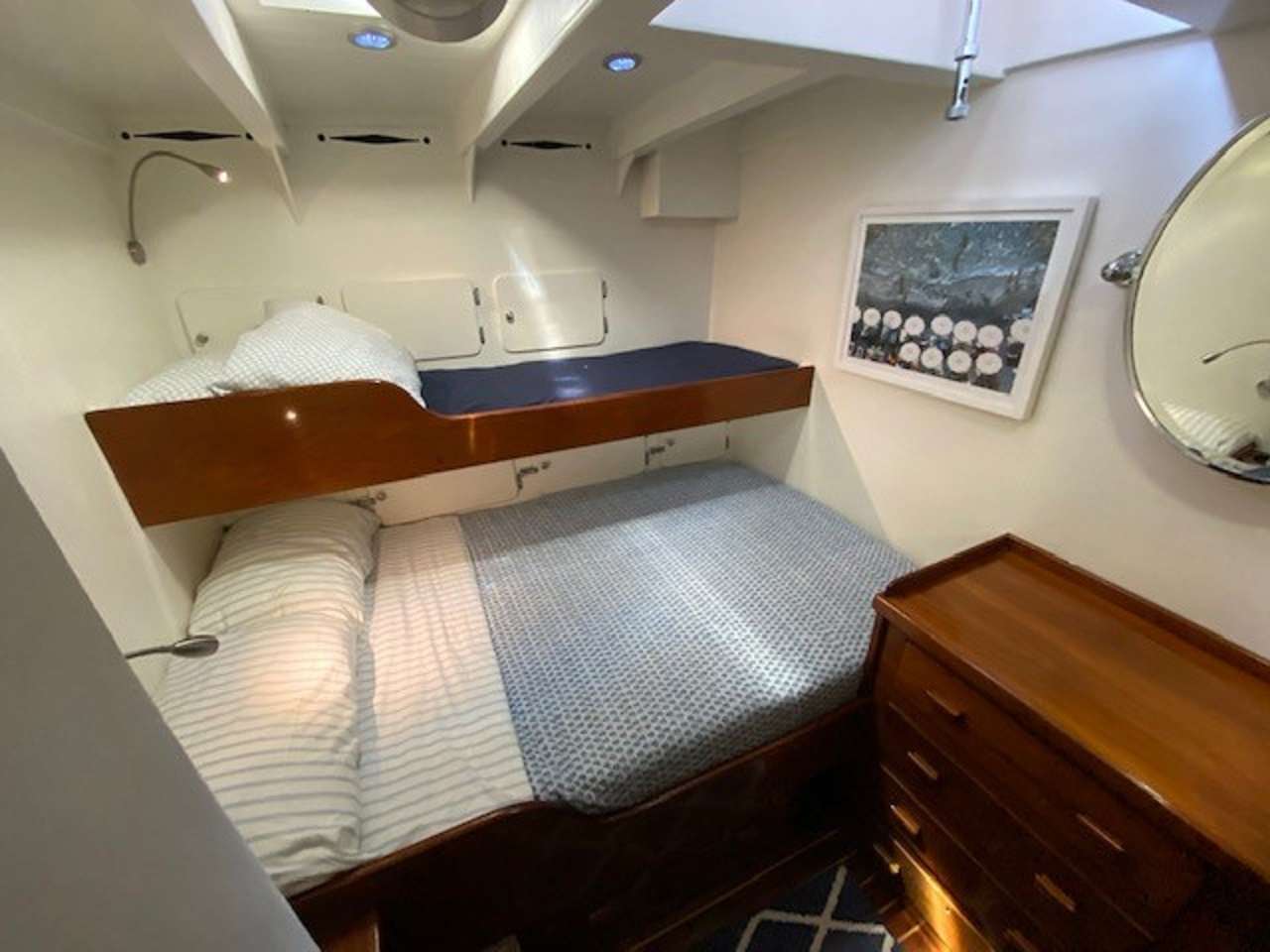 EROS Yacht Charter - Starboard Aft Cabin