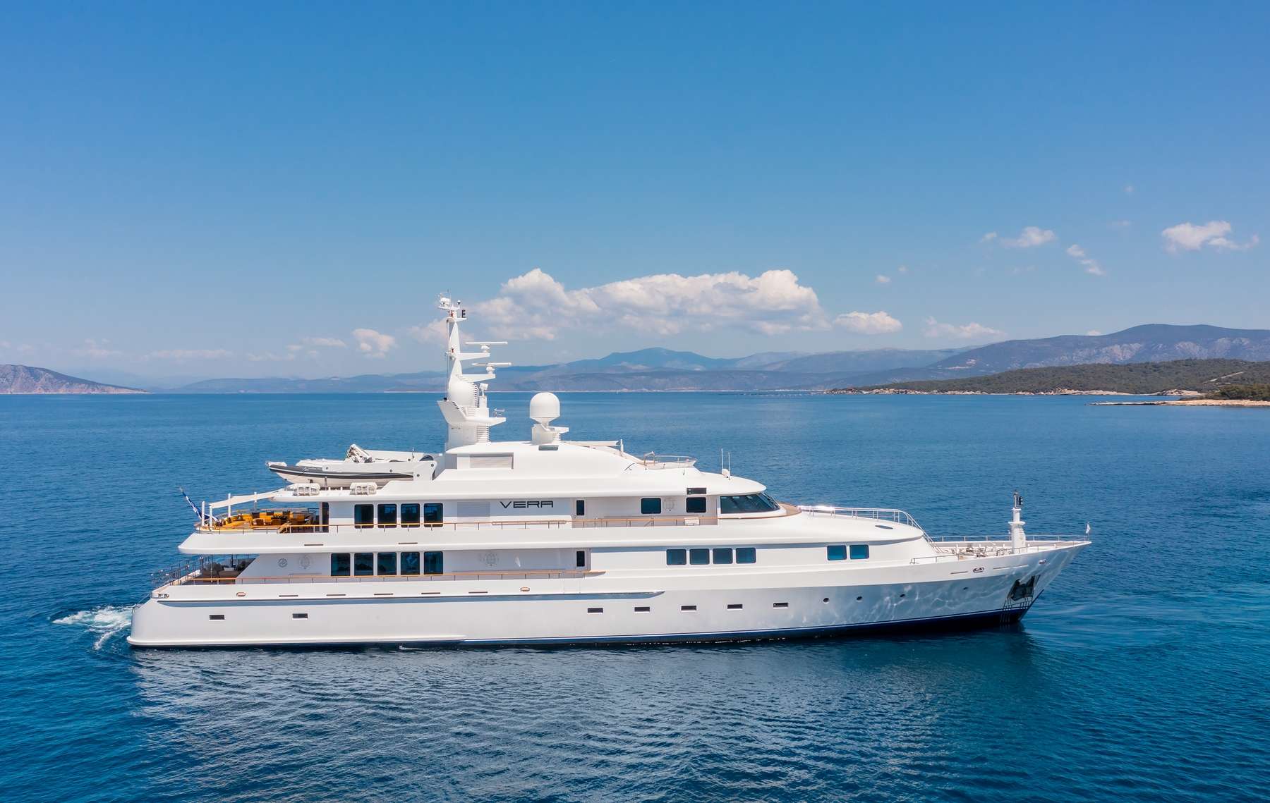 Yacht Charter VERA | Ritzy Charters