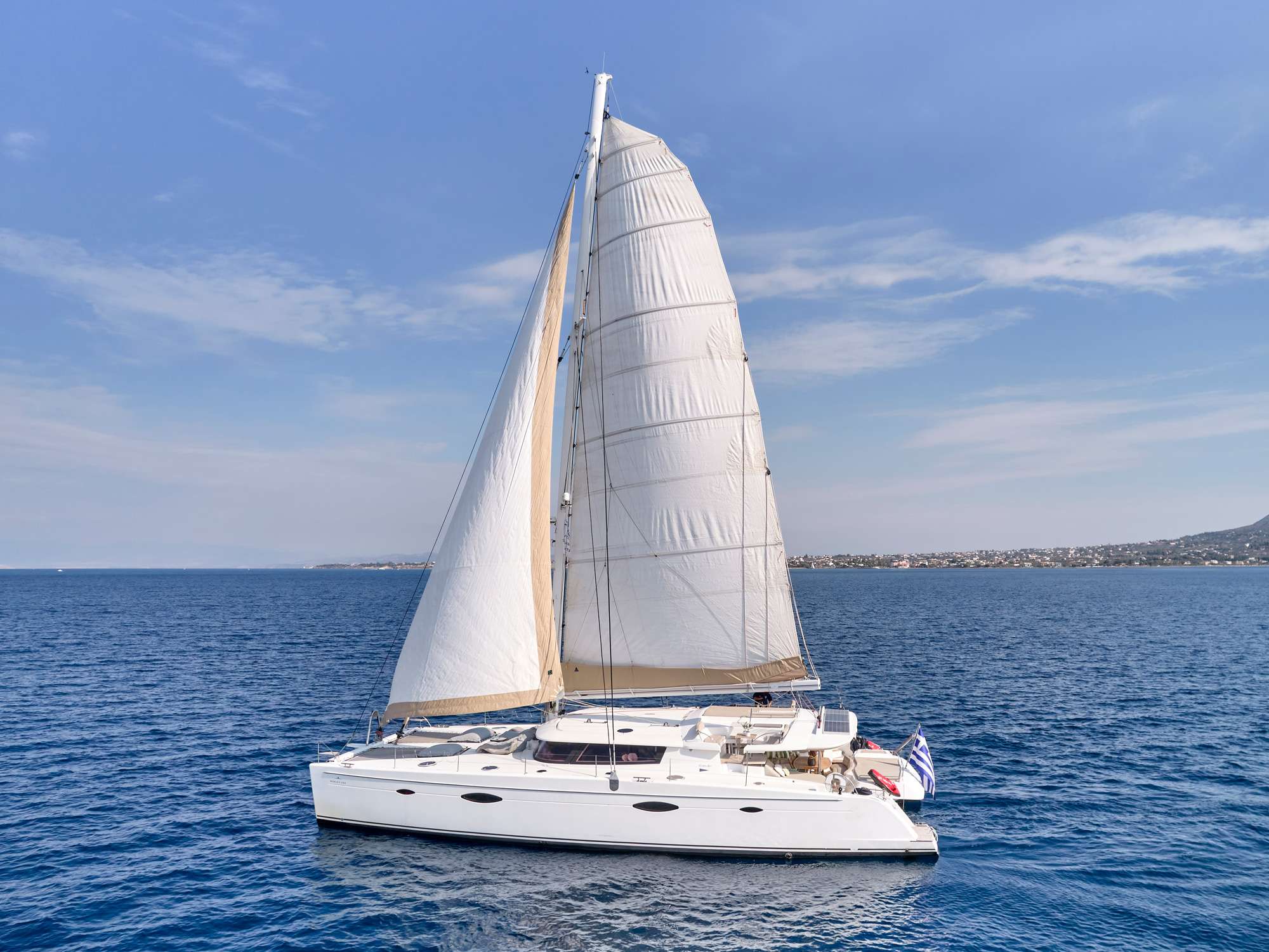 WORLD’S END Fountaine Pajot Galathea 65