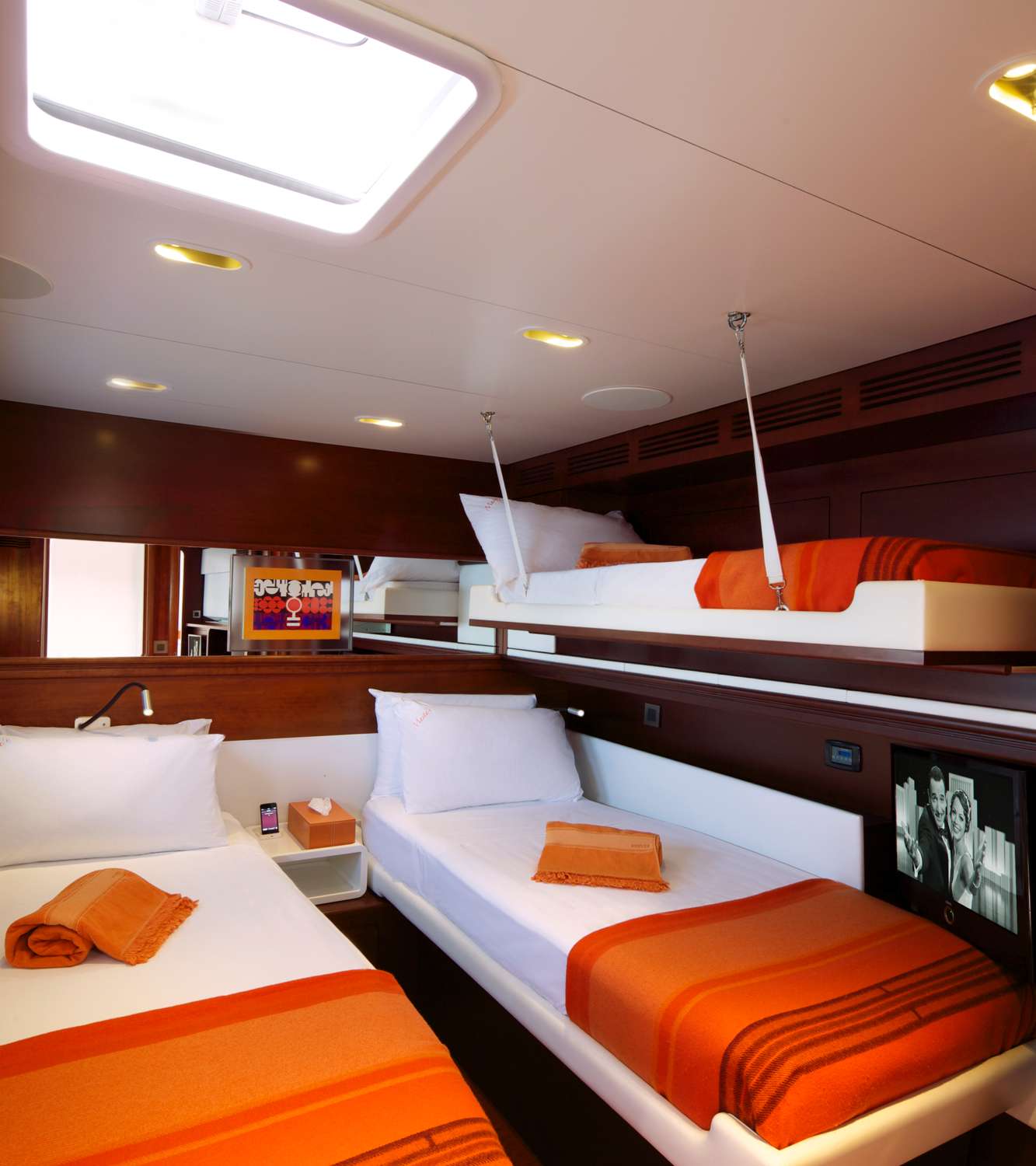 Catamaran Charter Maita
