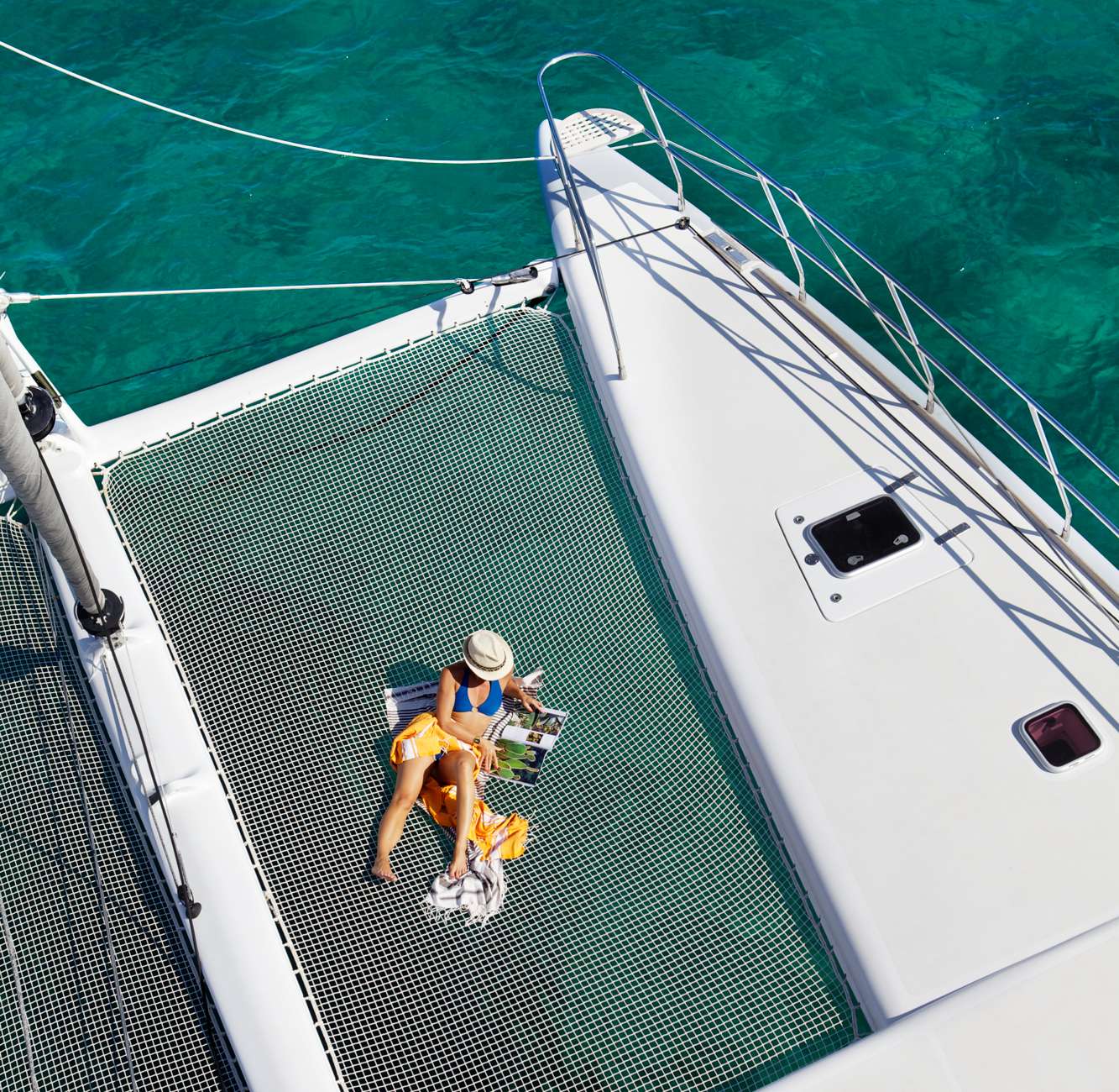 Catamaran Charter Maita