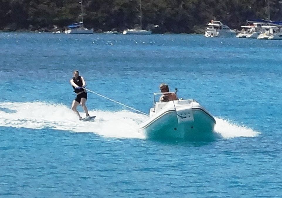 COPPER PENNY Yacht Charter - Waterskiing and Kneeboarding