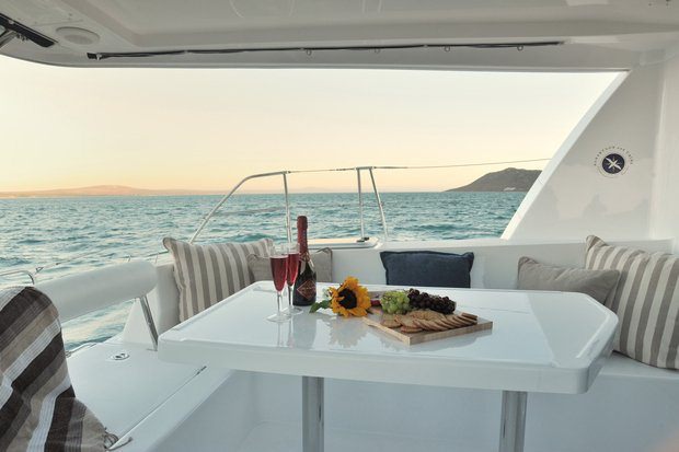 Catamaran Charter Nirvana (power Cat)