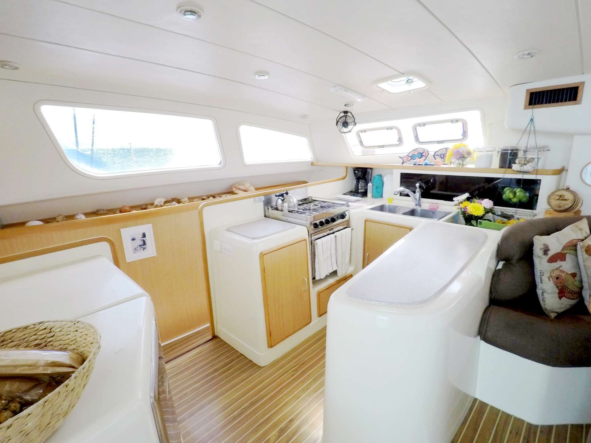 Catamaran Pisces