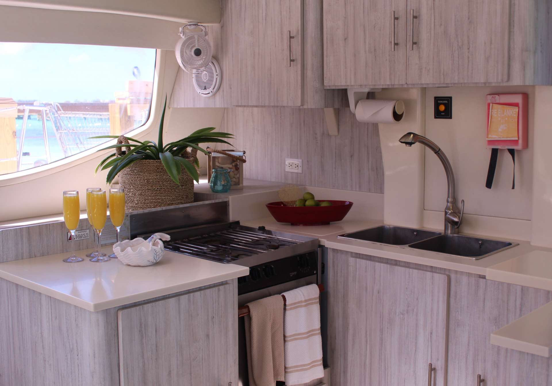 Yacht charter Sea Senor