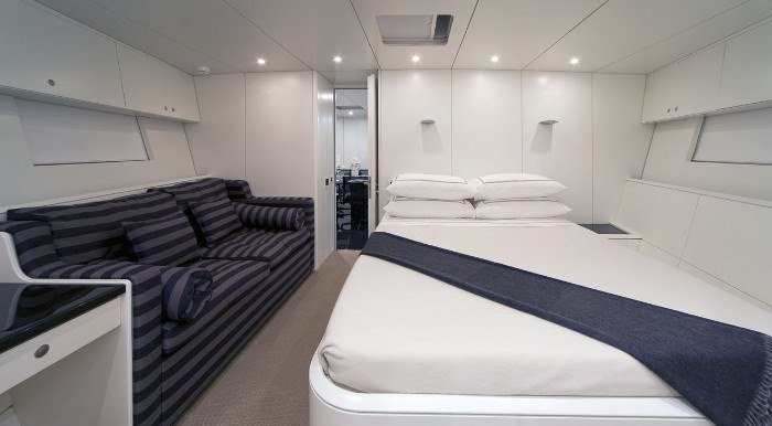 Double Cabin