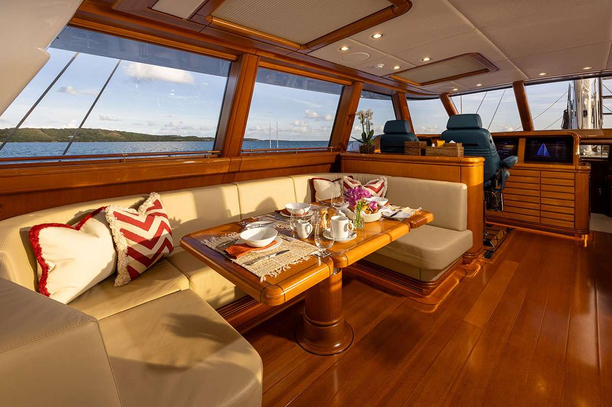 HYPERION Yacht Charter - Sun Deck