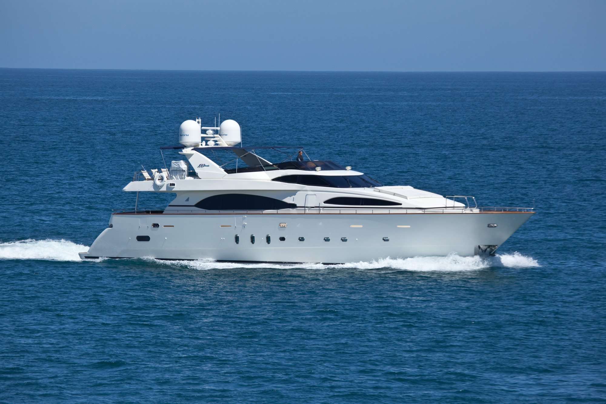 Superyacht-image