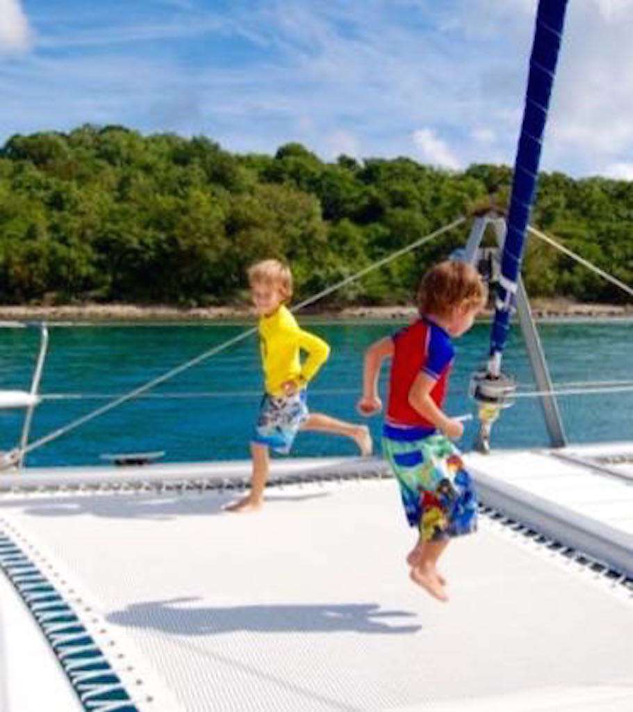 PARADIGM SHIFT Yacht Charter - Kids on Tramp