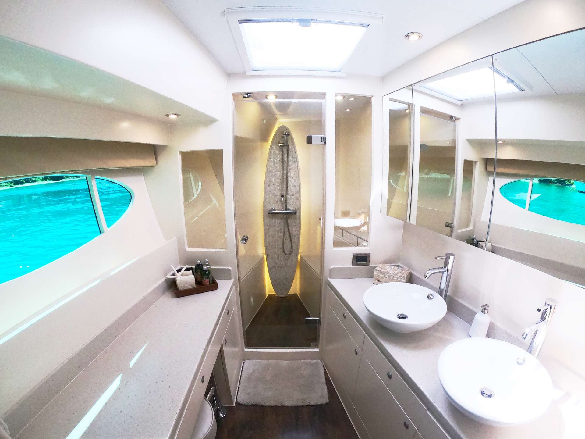 Master Cabin Shower Room 