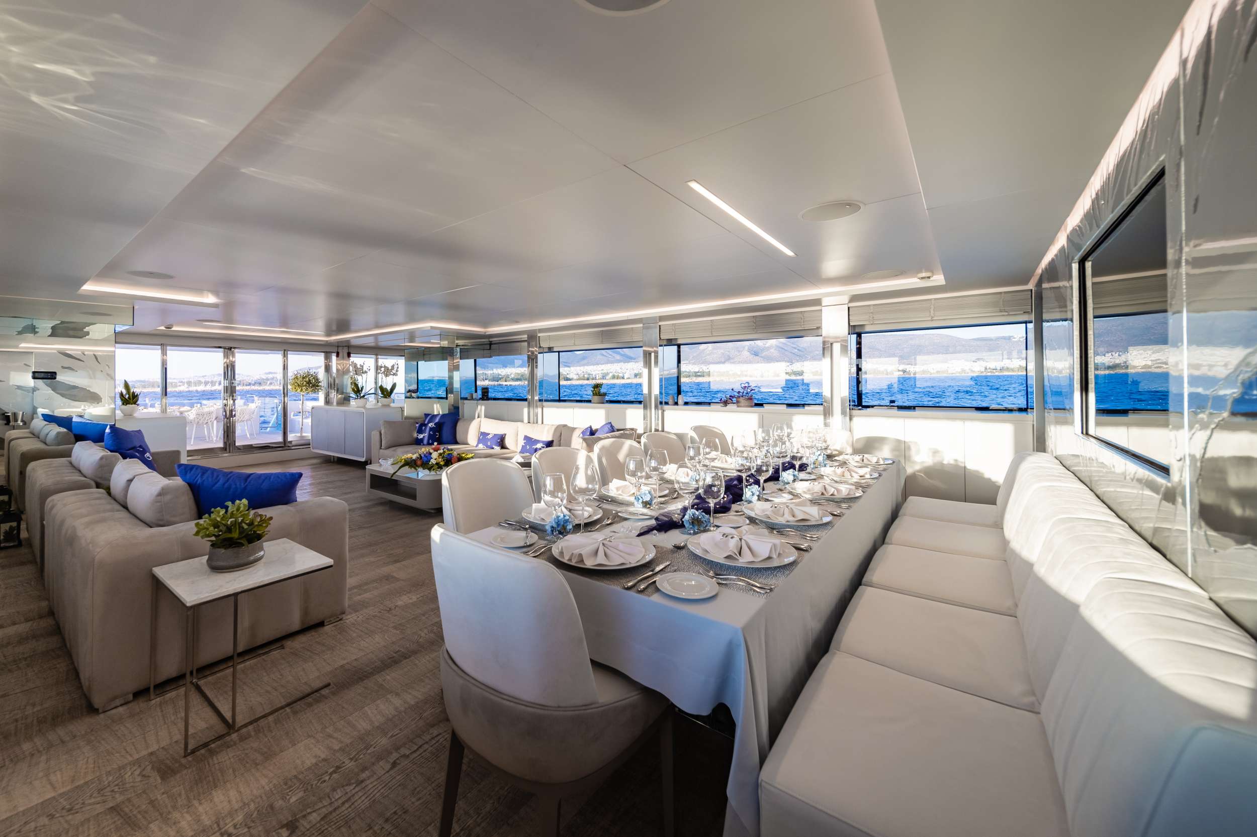 SEA WOLF Yacht Charter - Dining