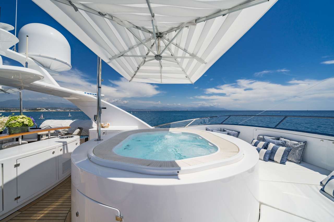 AURA Yacht Charter - Sun Deck Jacuzzi