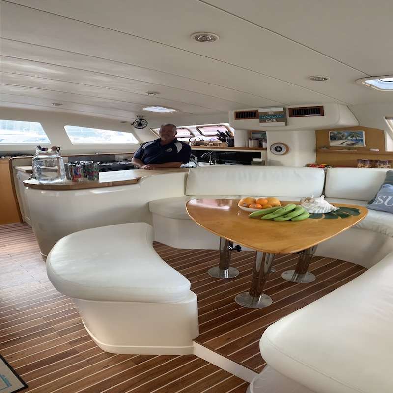 Yacht charter Nadiya