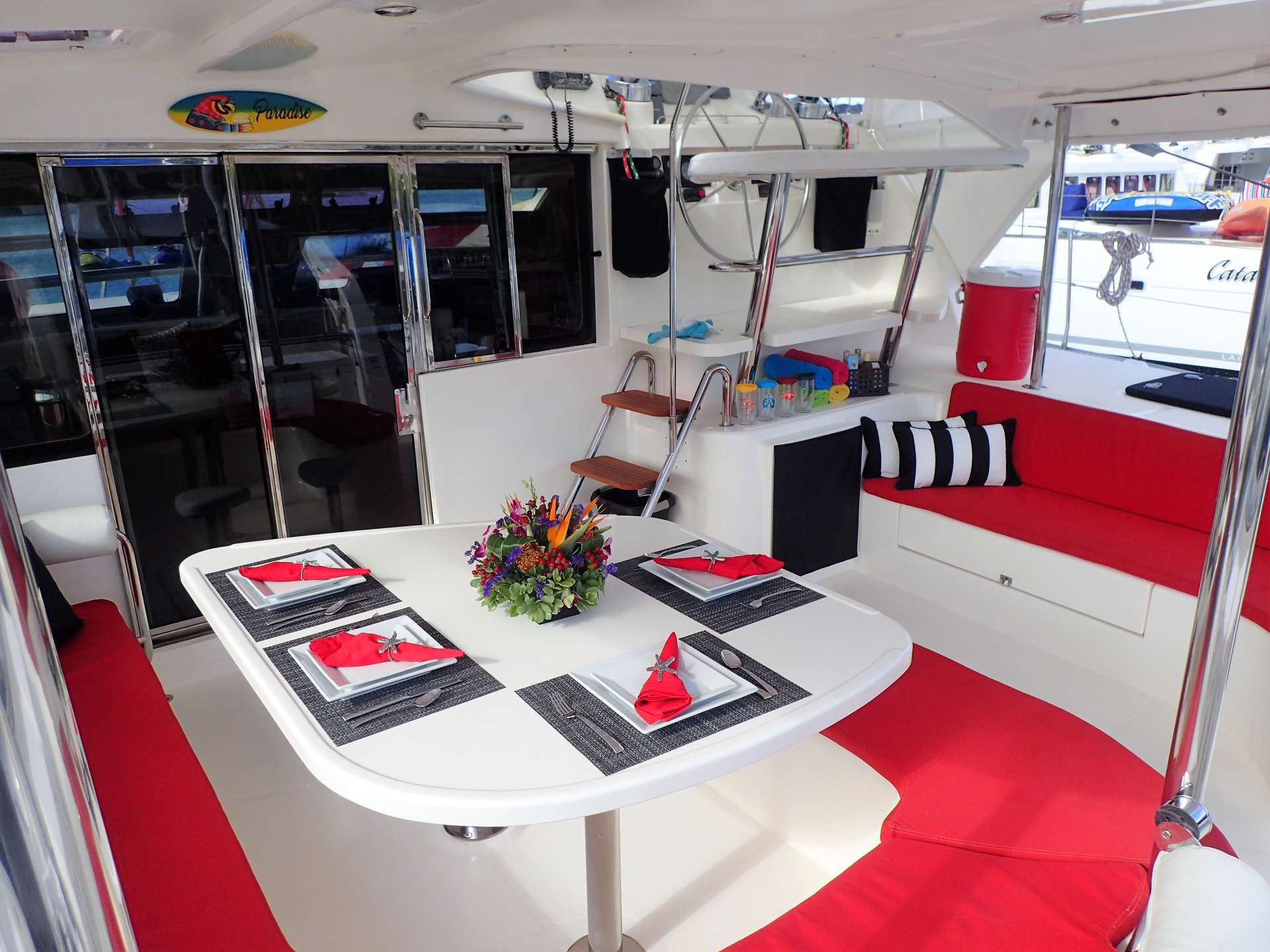 Yacht charter Elixir
