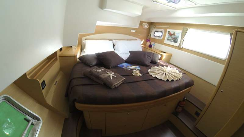 Port stern guests cabin