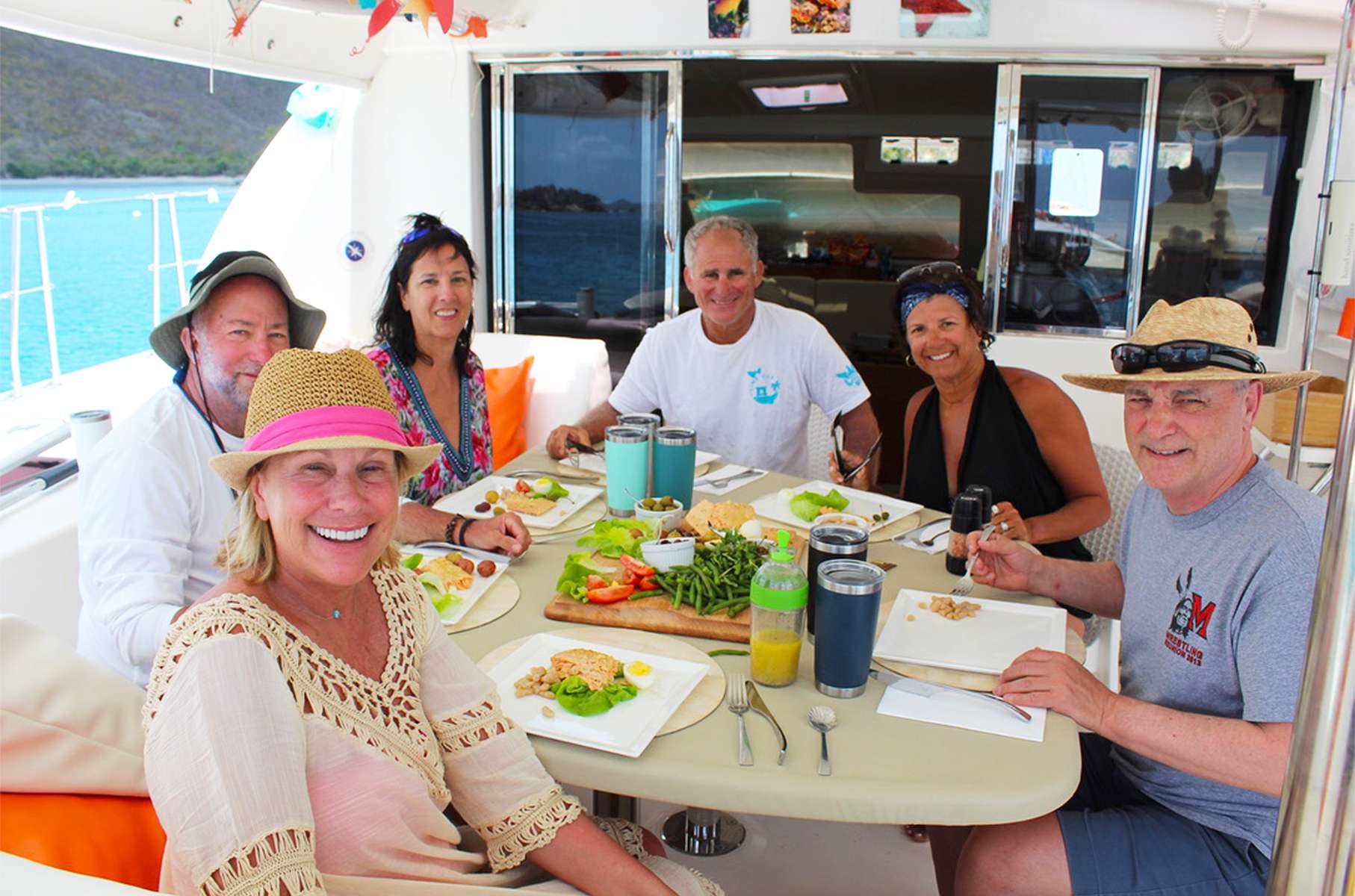 STARFISH Yacht Charter - Dining al fresco with friends -- the best!