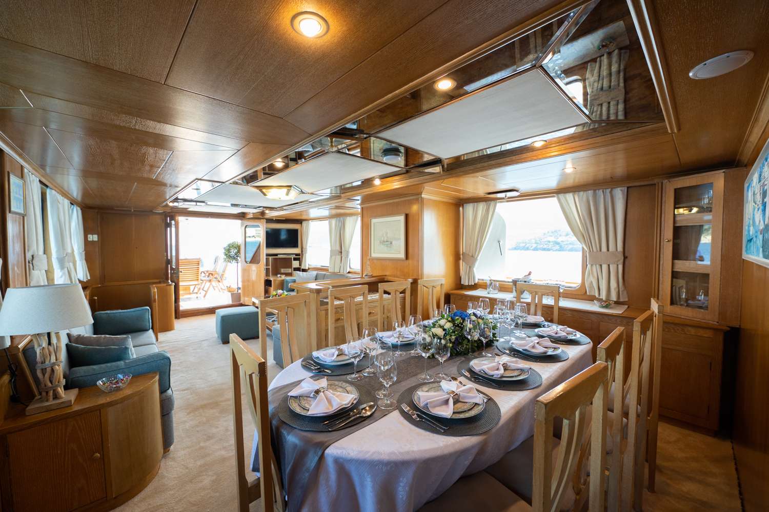 ELENA Yacht Charter - Dining Main Saloon