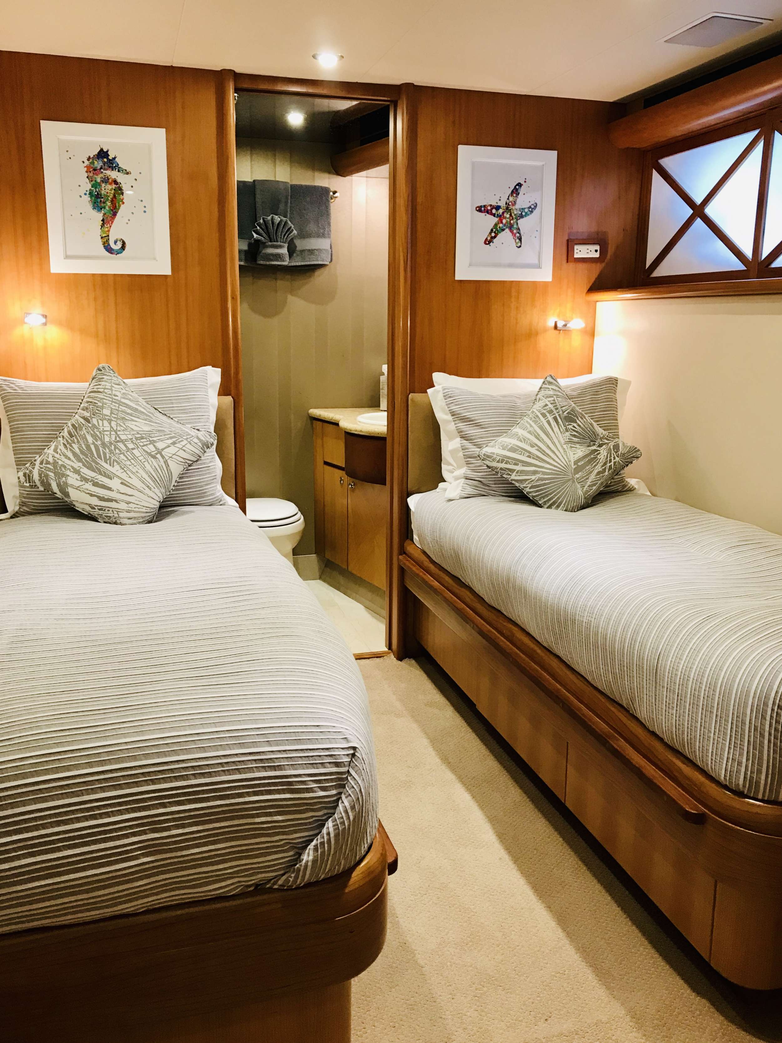 Twin Convertible Stateroom