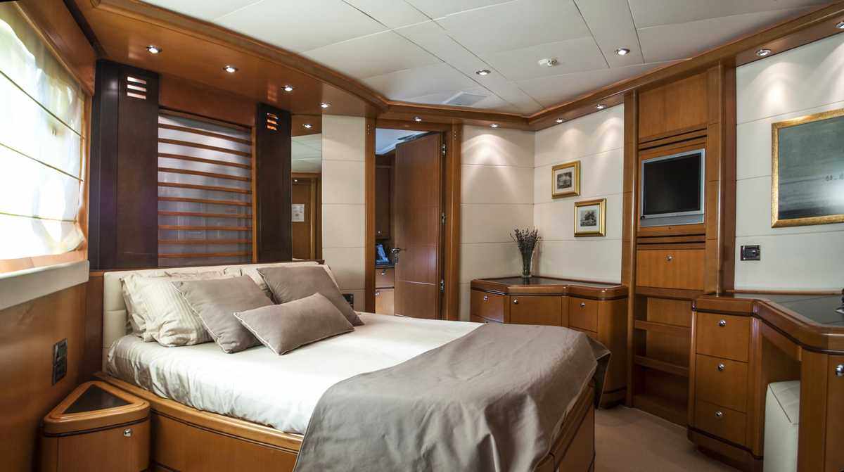 Double Vip Cabin