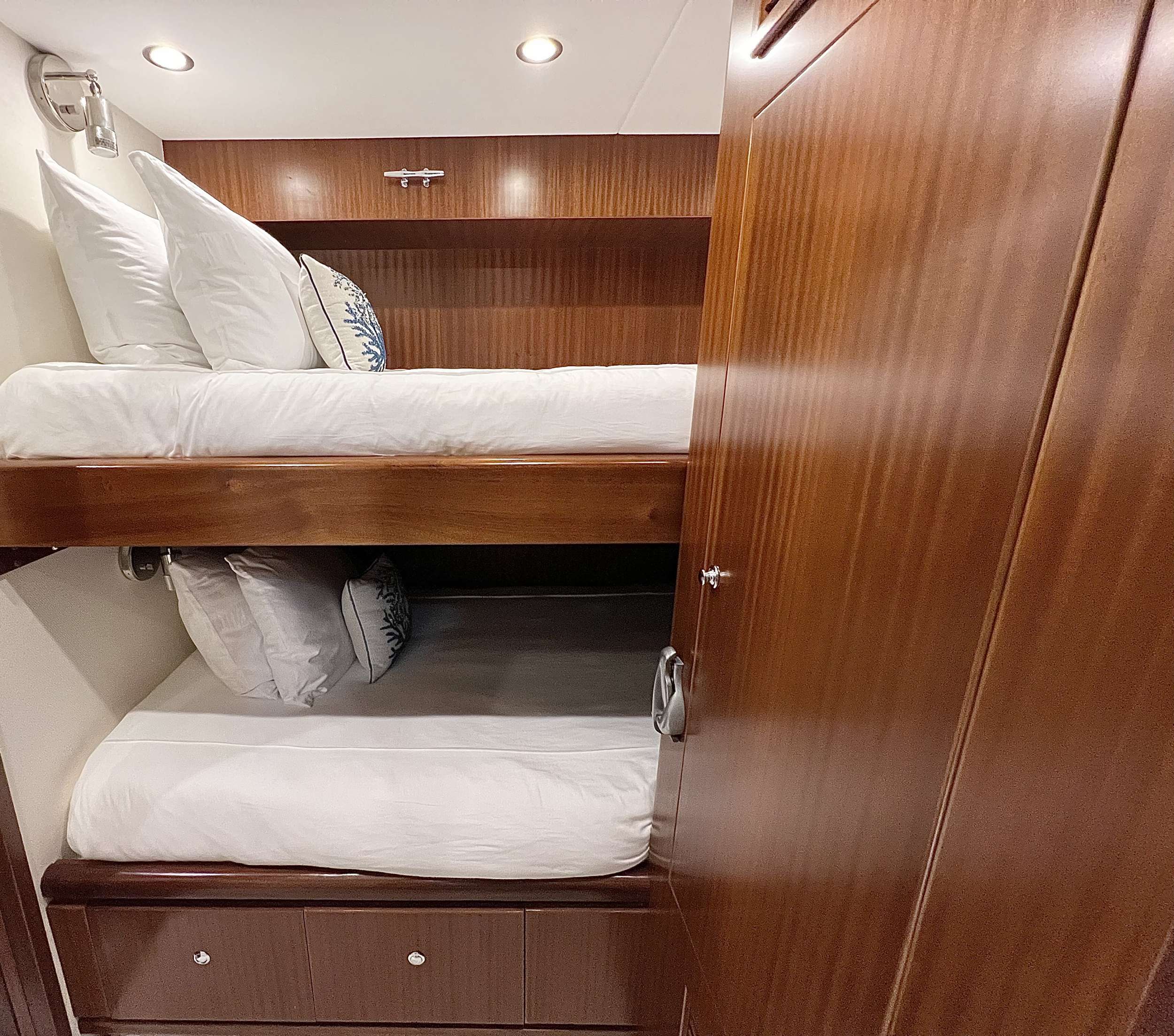 Bunk Sateroom (Bottom bunk is a full size bed)