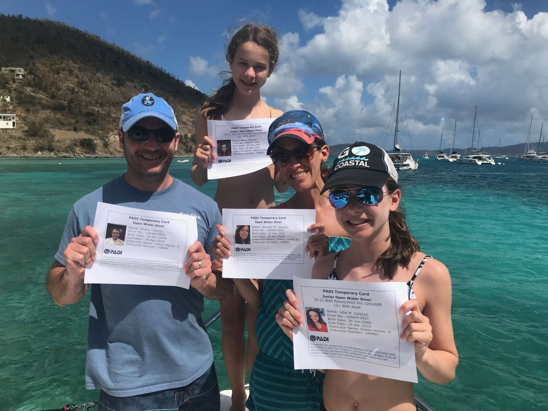 MANNA Yacht Charter - Newly certified divers!