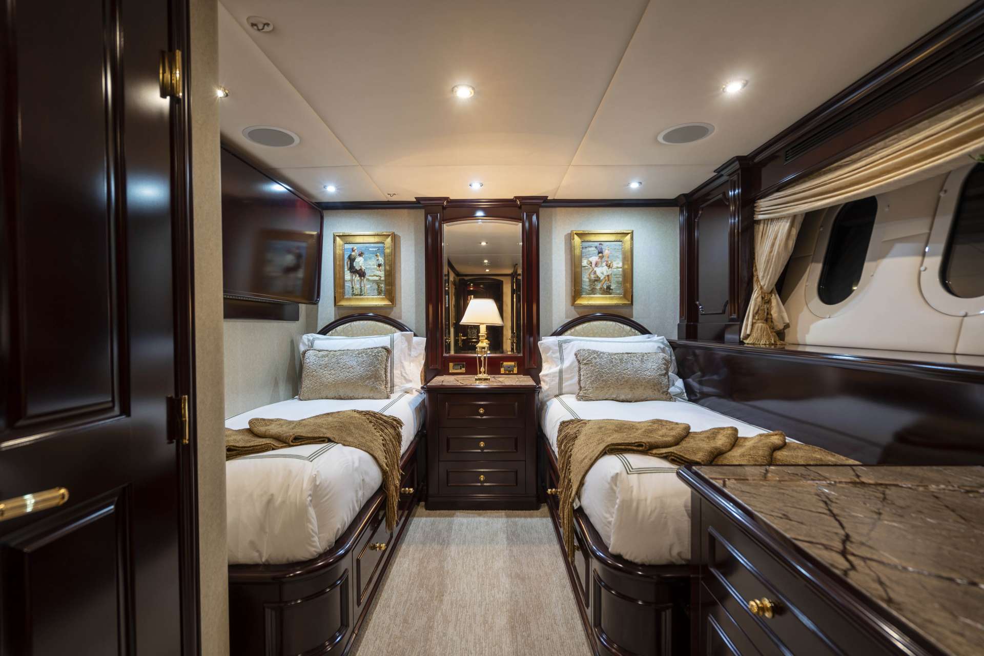 MISS CHRISTINE Yacht Charter - Twin Guest Stateroom