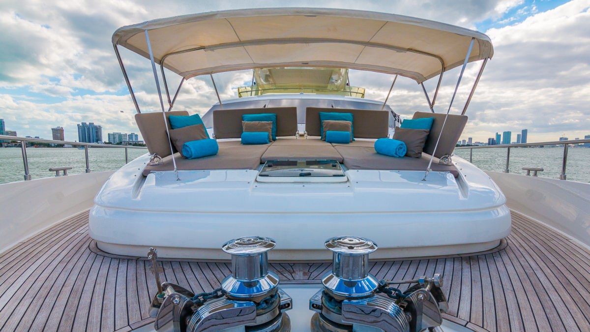 Bow Seating