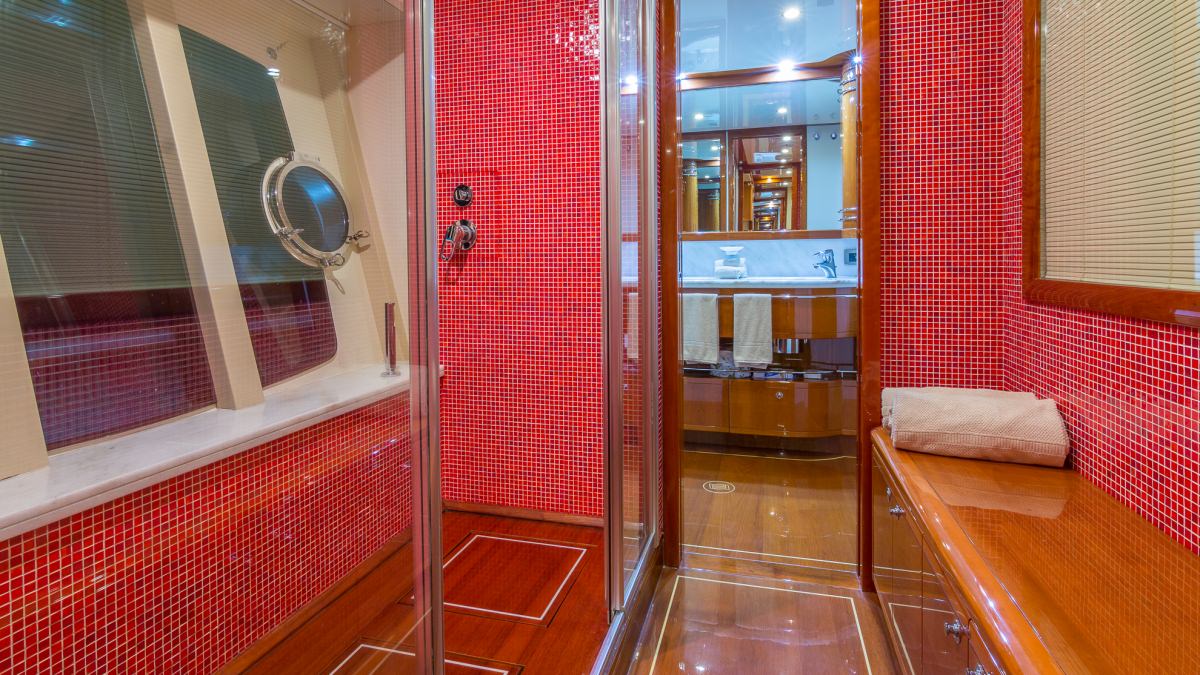 Master Cabin Bathroom