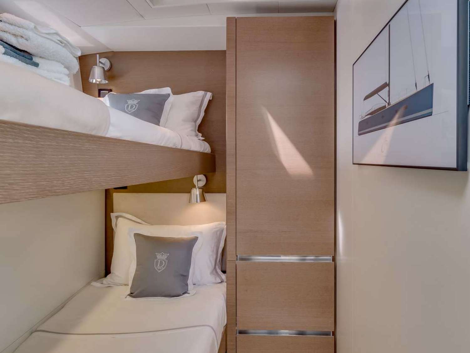 Starboard cabin with bunk beds