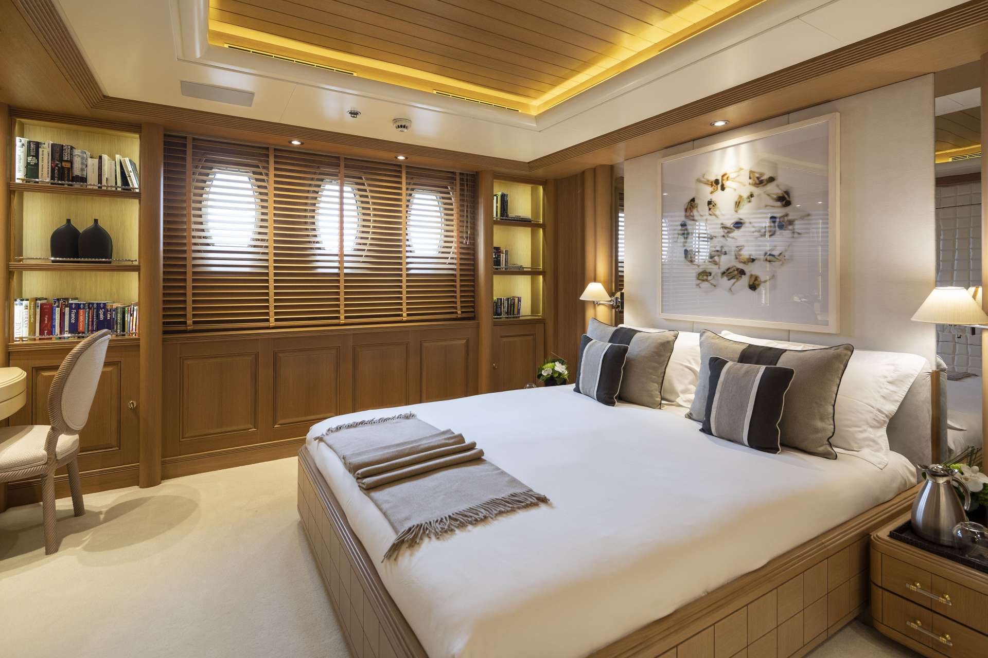 Double cabin