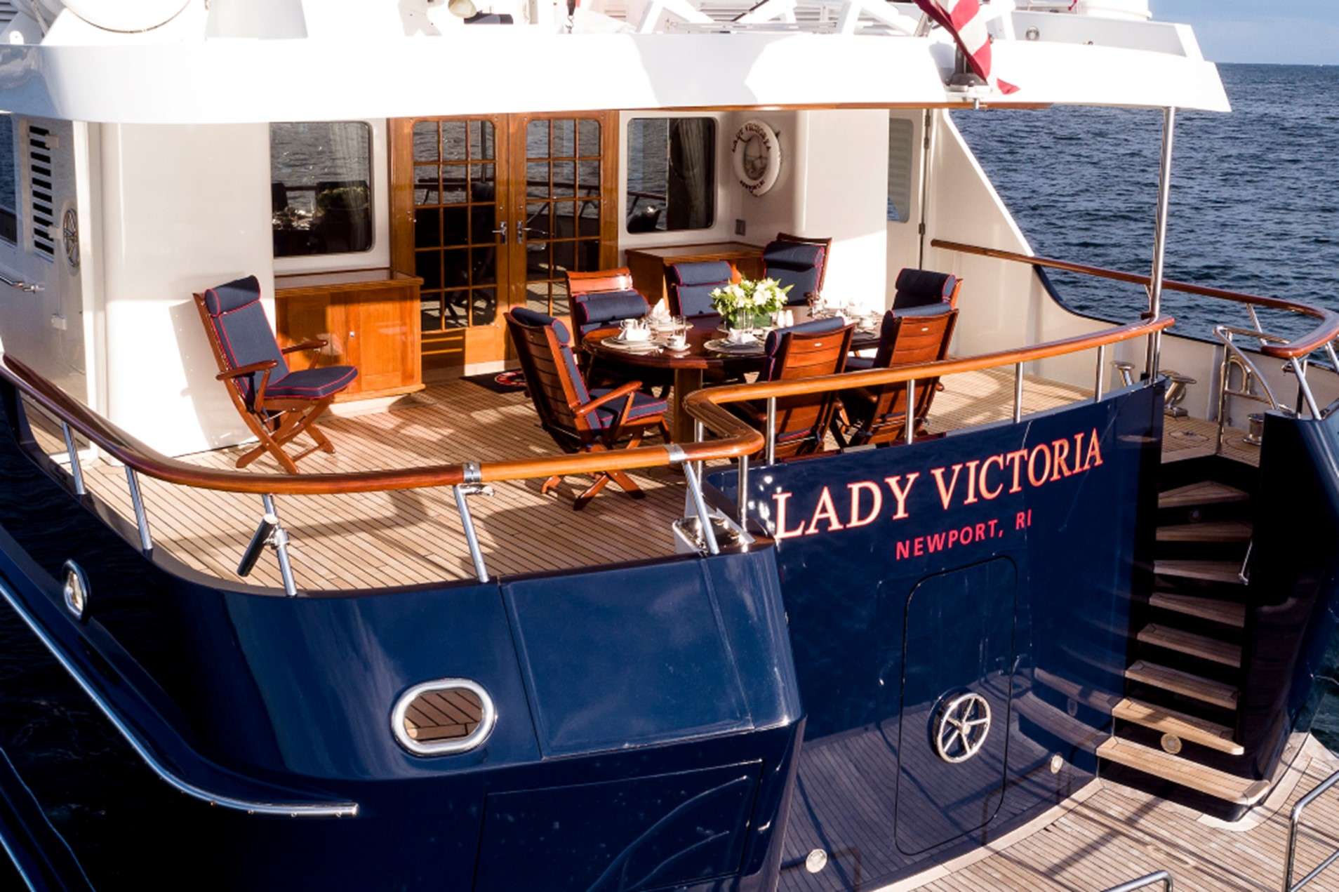 motor yacht LADY VICTORIA