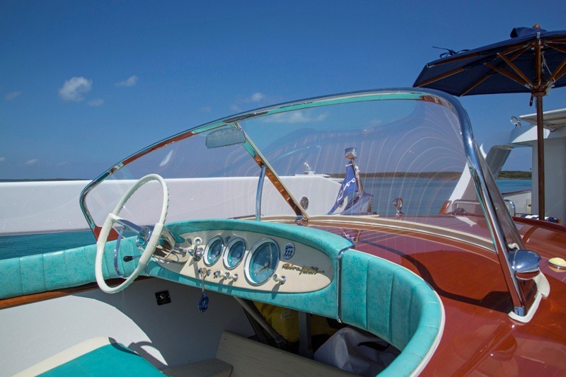 motor yacht LADY VICTORIA