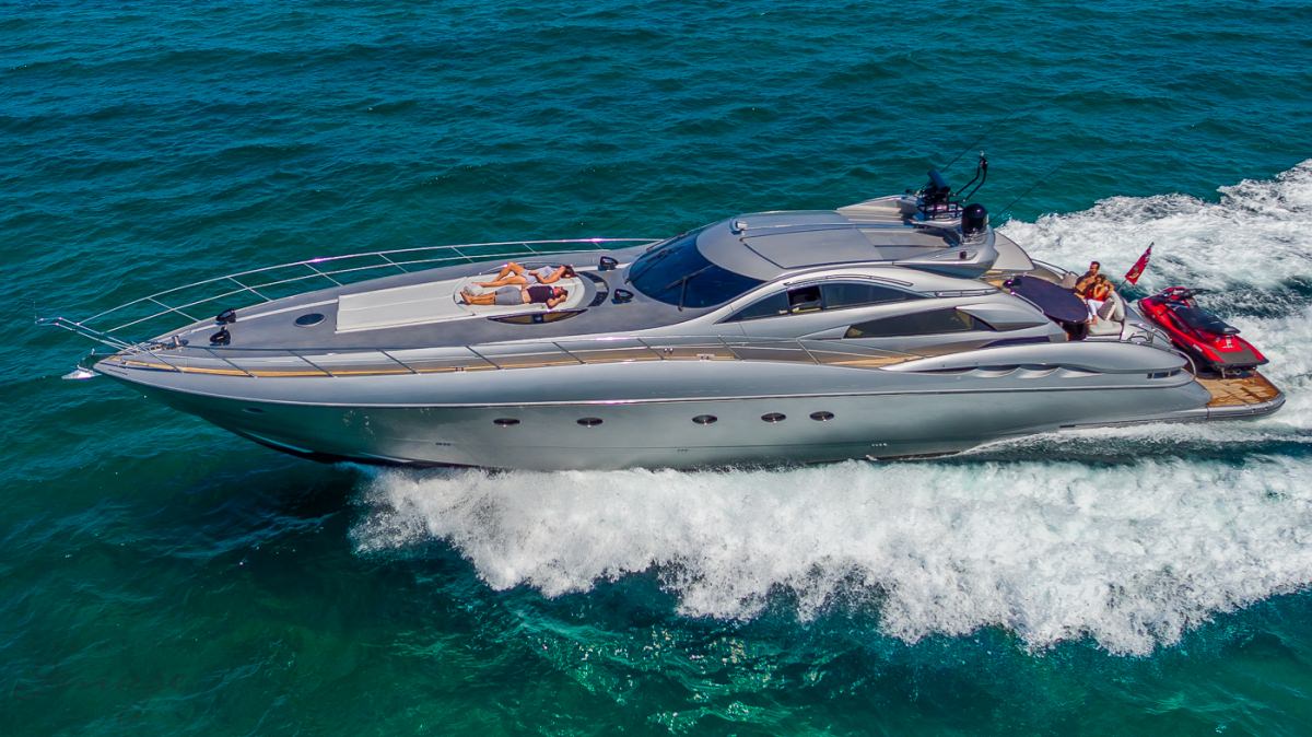 H2 GROUP Yacht Charter - Ritzy Charters