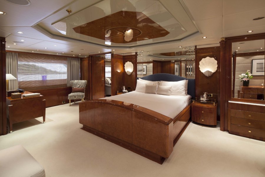 STARFIRE Yacht Charter - Master Suite